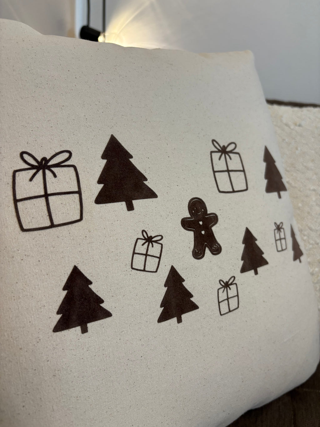 Kissenbezug Weihnachten 40x40 cm | handgemacht, fairtrade, Weihnachtsmotive Lebkuchen Tannen