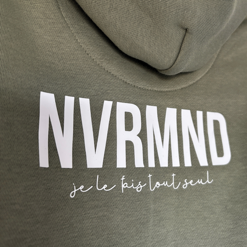 Baby Hoodie | NVRMND – je le fais tout seul | mit Bio-Baumwolle in Zertifizierung